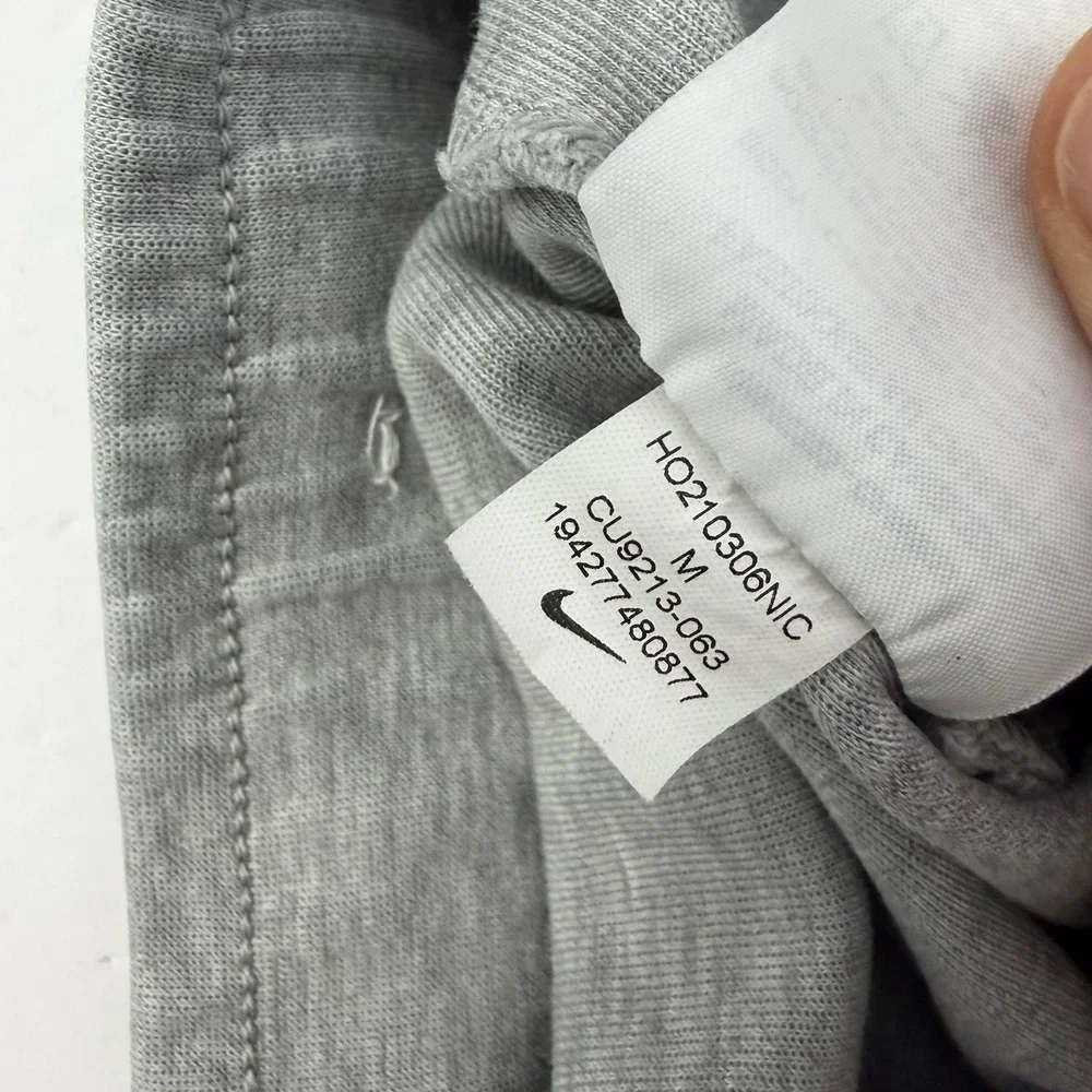 Nike Tech Fleece Joggers Kids Medium Gray CU9213-063 Tapered Sweatpants